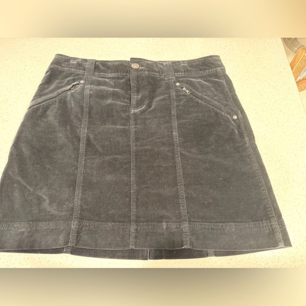 Athleta velvet skirt
